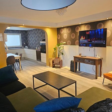 Full Privacy Townhome In Oslo With Wifi Bagian luar foto