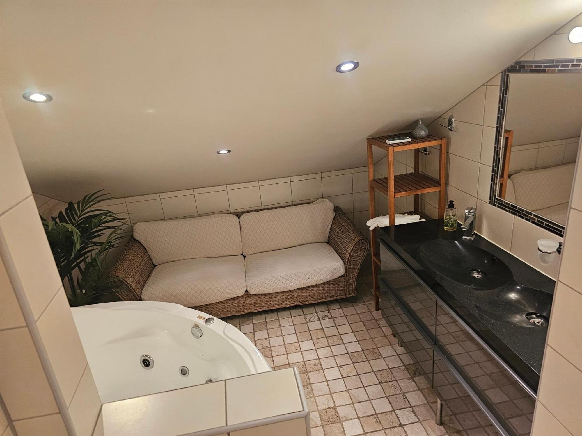 Full Privacy Townhome In Oslo With Wifi Bagian luar foto