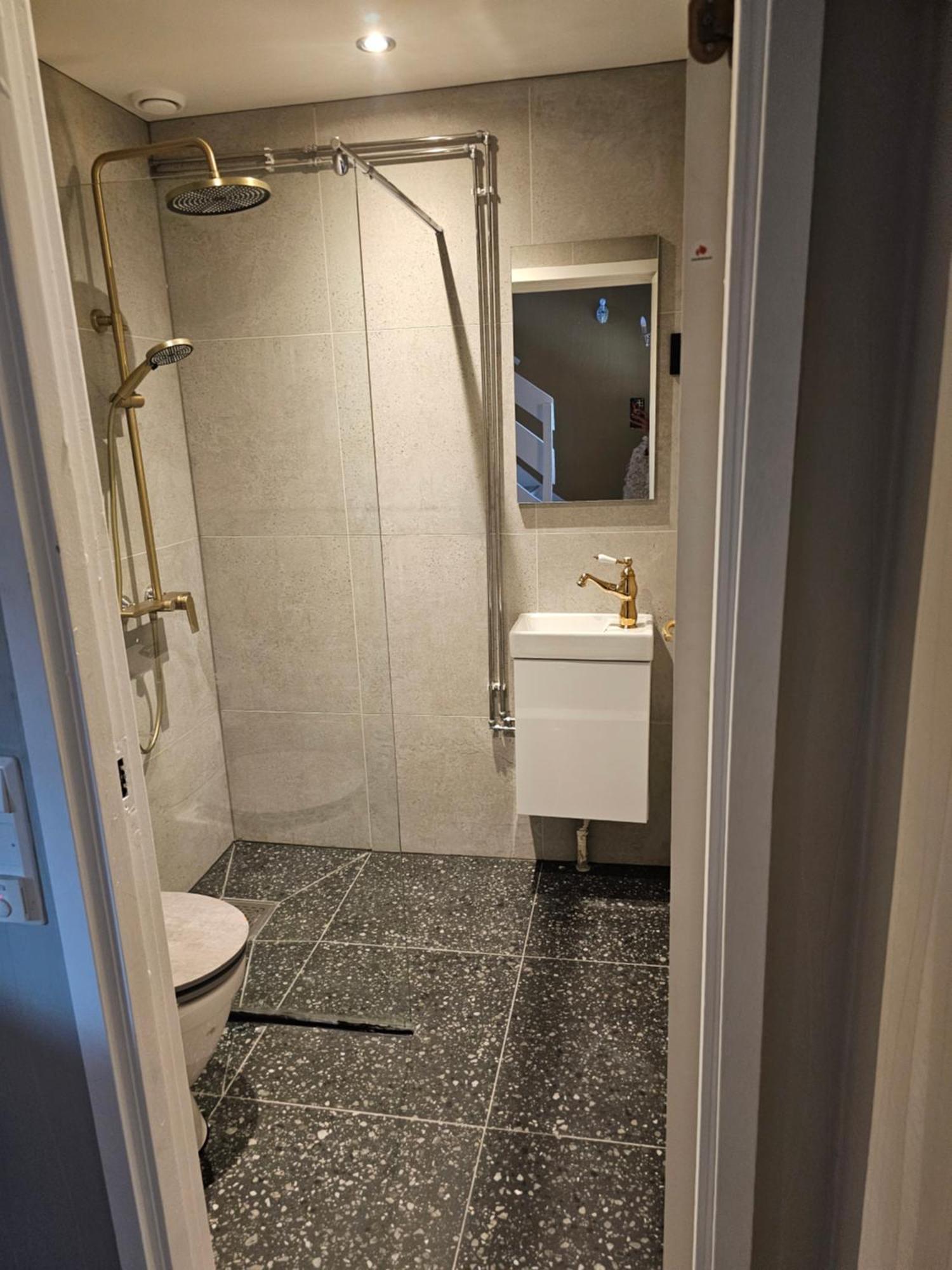 Full Privacy Townhome In Oslo With Wifi Bagian luar foto