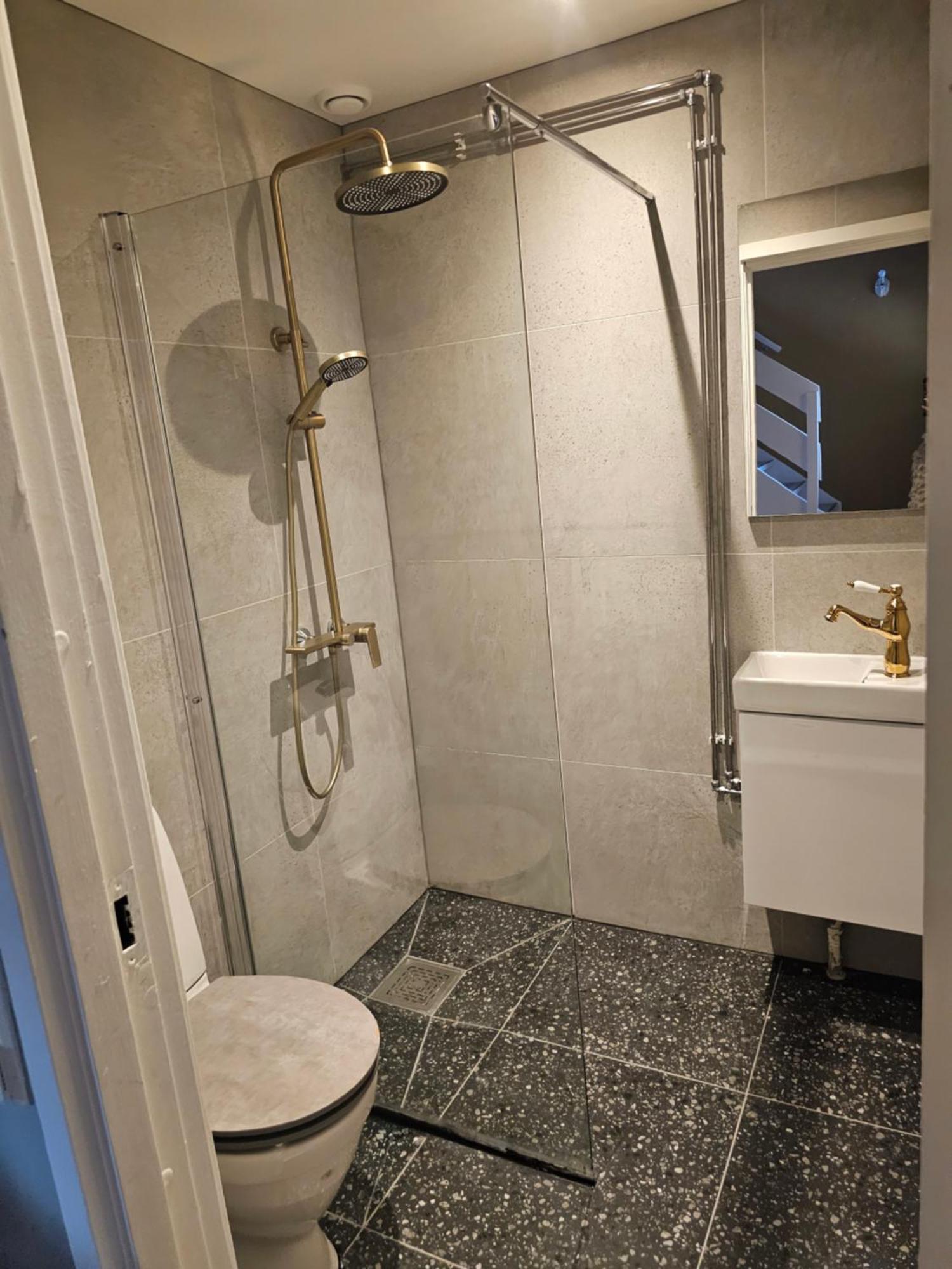 Full Privacy Townhome In Oslo With Wifi Bagian luar foto
