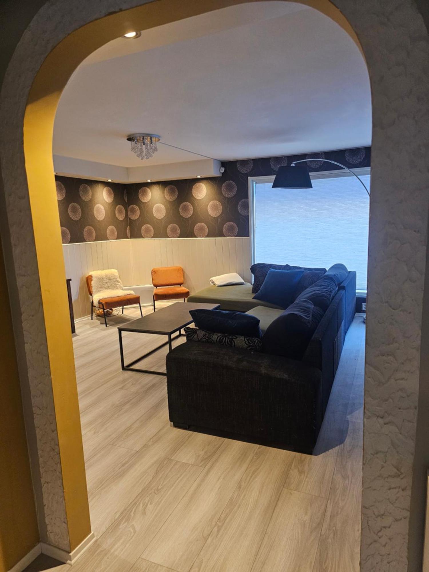 Full Privacy Townhome In Oslo With Wifi Bagian luar foto